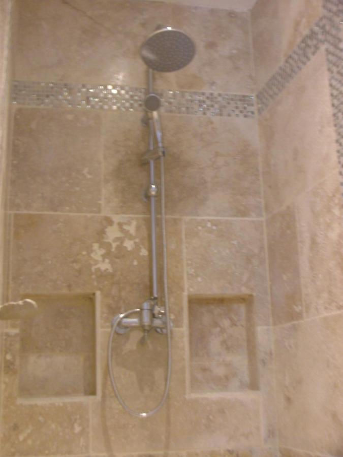 Le Frangipanier Hotel Le Barroux Екстериор снимка
