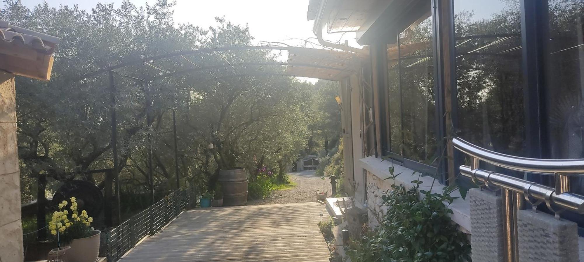 Le Frangipanier Hotel Le Barroux Екстериор снимка